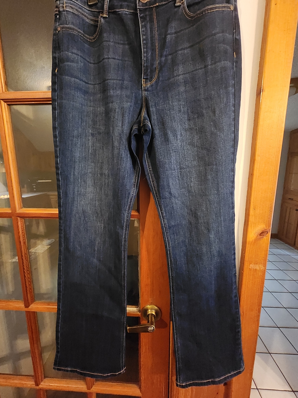 Wrangler Women’s Straight Leg Dark Blue Denim Jeans